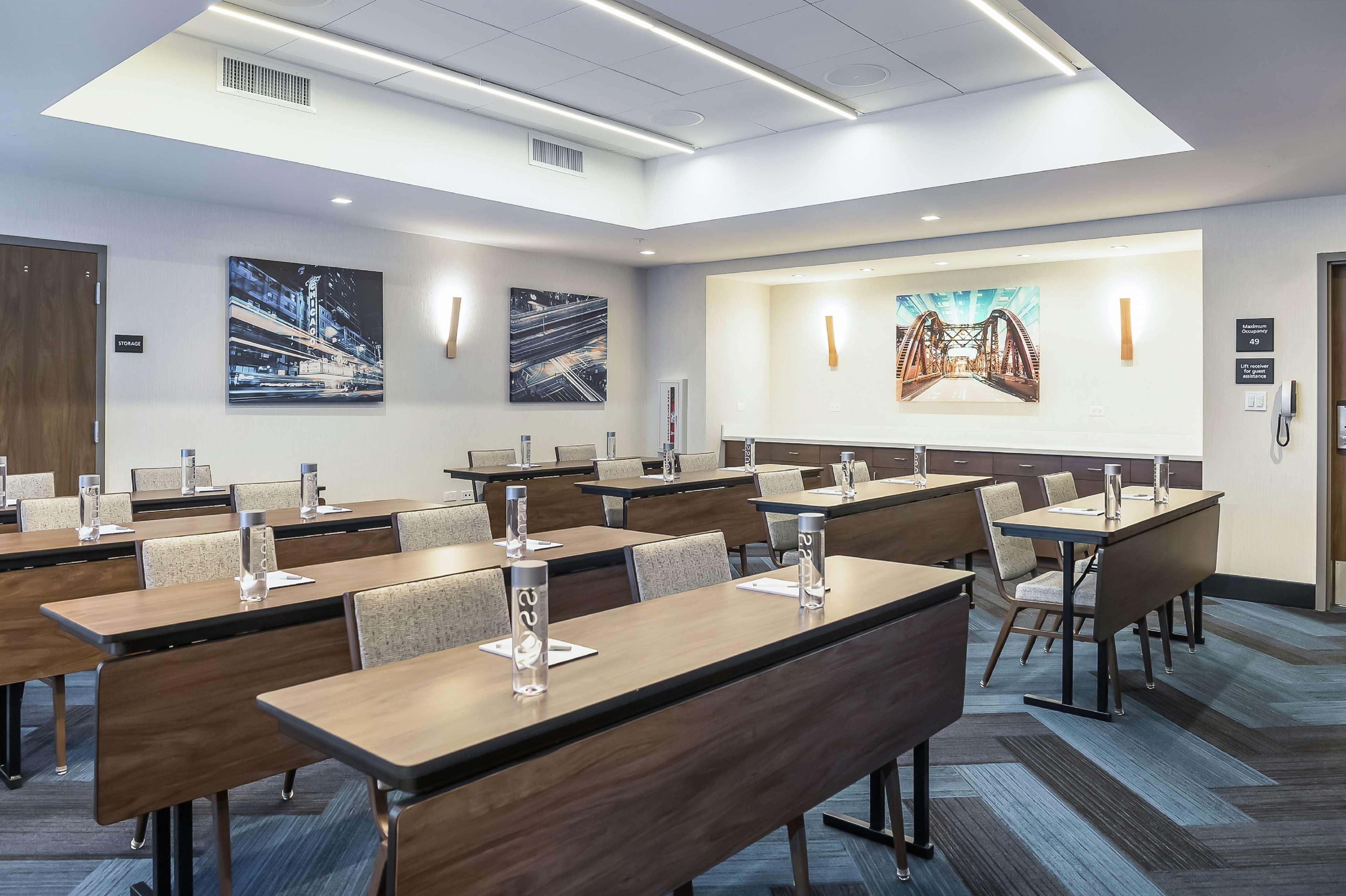 Hampton Inn & Suites Bridgeview Chicago, Il Bagian luar foto